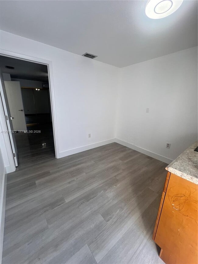 1615 SW 137th Pl Unit 2