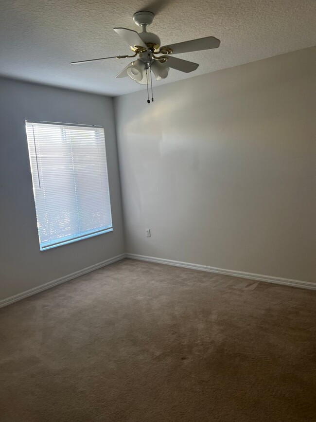 Photo - 2274 E Fairbanks Dr
