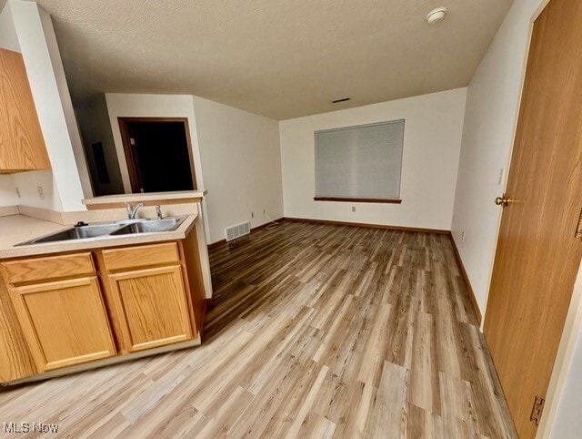 Photo - 426 Oakwood Ave Unit C