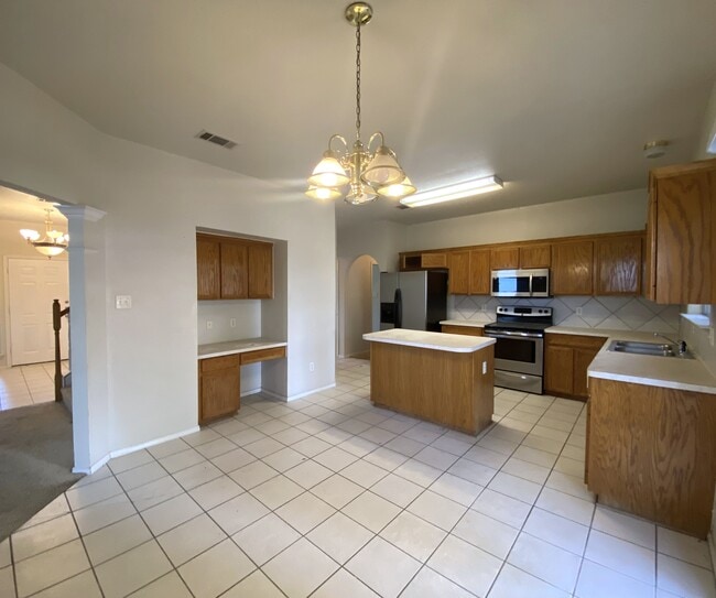 Photo - 2313 Modoc Dr