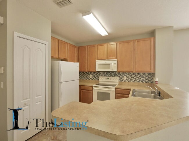 Photo - 13605 Daniels Landing Cir