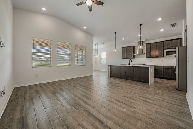 Photo - 11817 Moonsail Dr