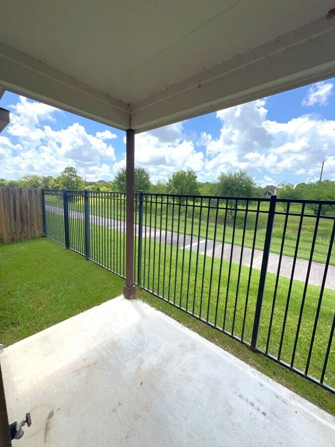 Photo - 7118 Fannin St