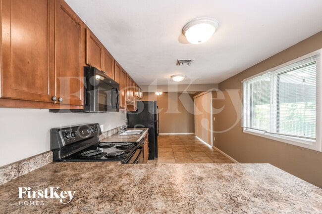 Photo - 2240 Cherry Ln