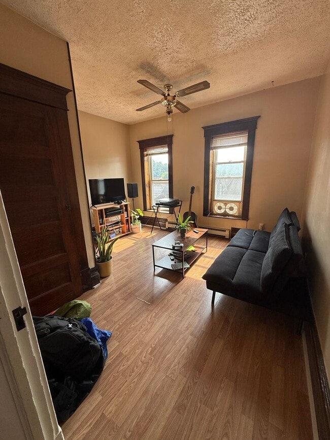 Photo - 350 Overdale St Unit 2