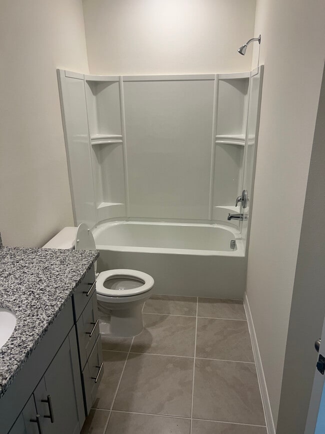 Photo - 1375 Isleta Lp