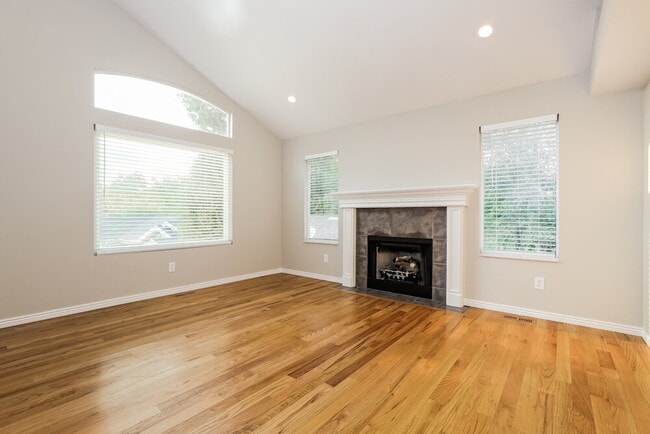 Photo - 2913 Garden Meadow Cove