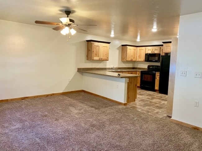 Building Photo - 2615 Westwood Lp