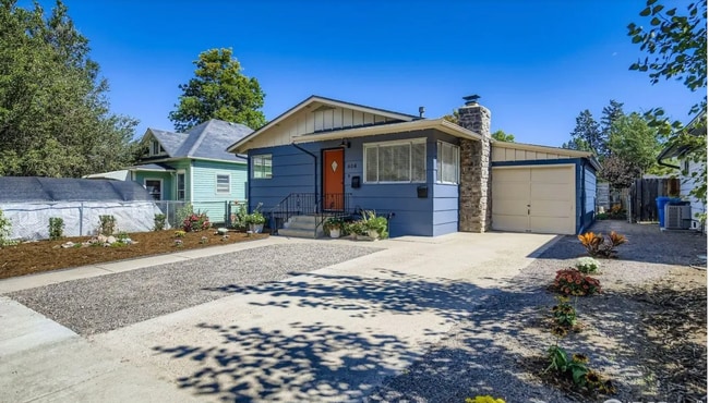 Photo - 604 Colorado St Unit B