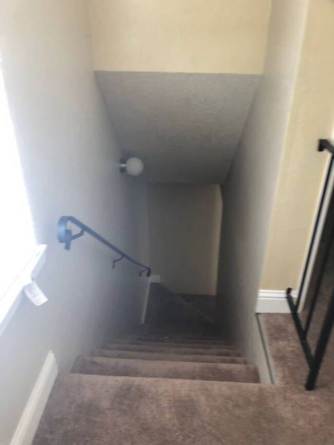 Photo - 2 Bedroom 1.5 Bath Split-Level Condo in Ri...
