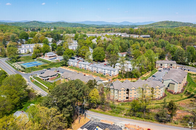 Brookdale Apartments - Brookdale Apartments