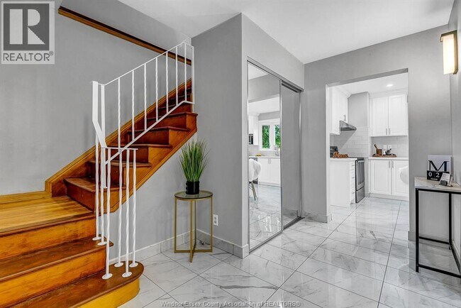 Photo - 2631 Columbia Ct