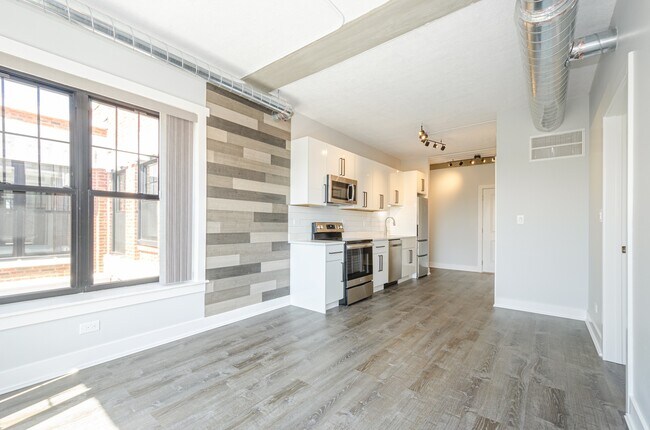 Photo - 7645 N Sheridan Rd Unit 515