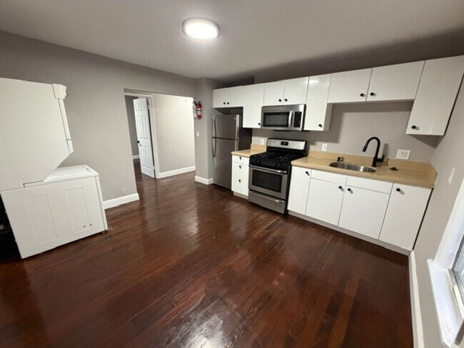 Photo - 1115 Willow St Unit Lower