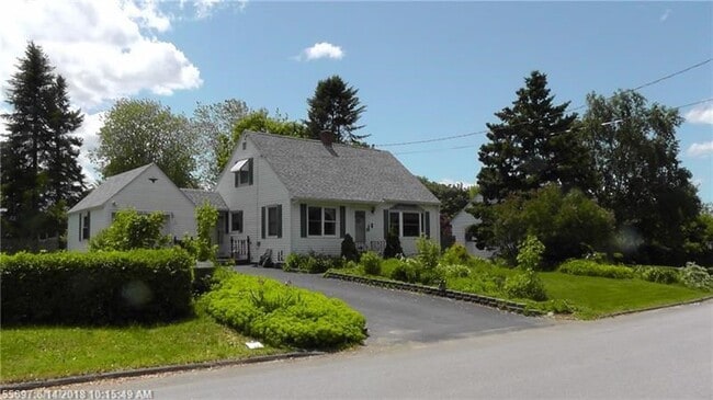 Photo - 75 Grove Street