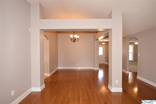 Photo - 106 Forest Glade Dr