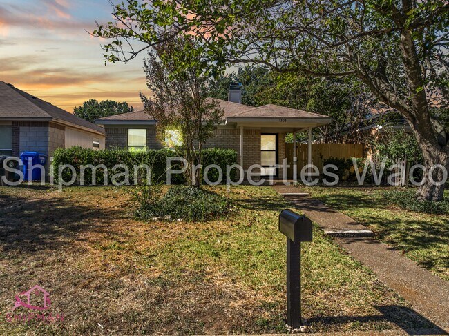 Photo - 1303 Chapel Creek Rd