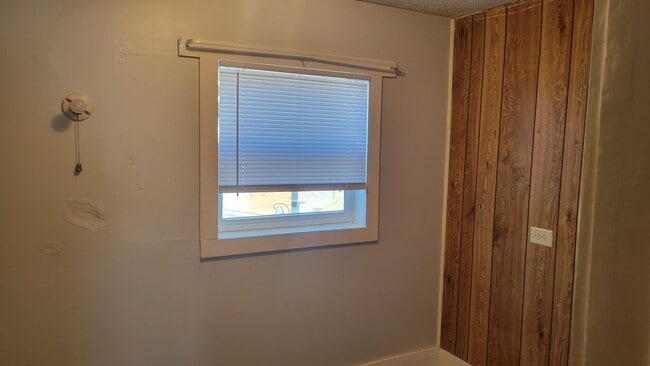 Photo - 820 Windom St