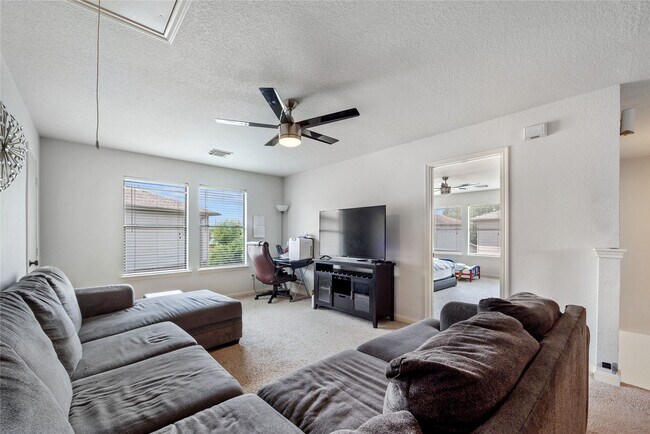 Photo - 17142 Carshalton Ct