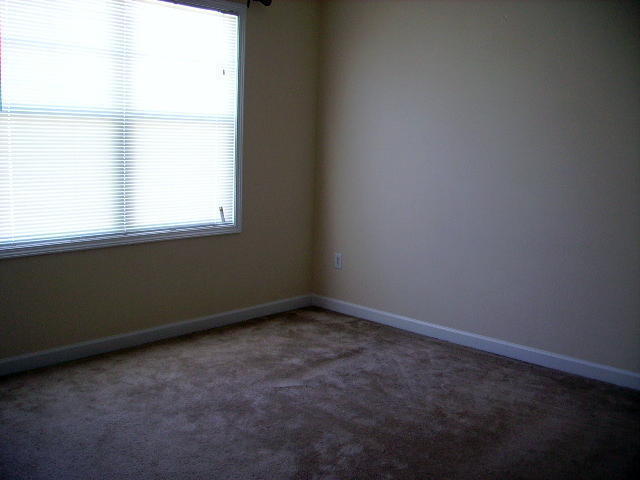 Photo - 2 bedroom/2 bath condo in Heatherstone