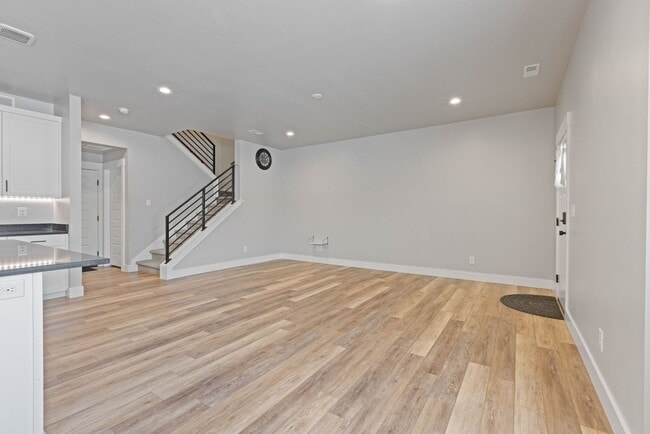 Photo - 2997 Sunburst Dr