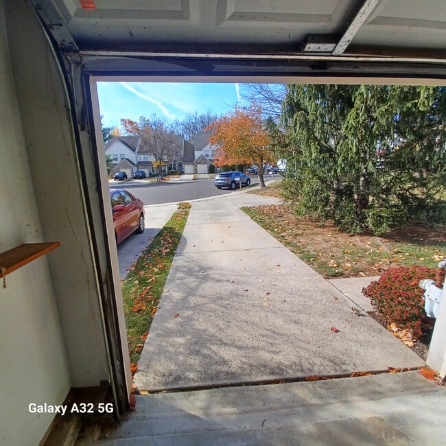 Photo - 113 Glennbrook Ct