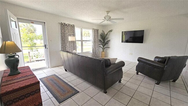 Photo - 13398 Ballon Ave