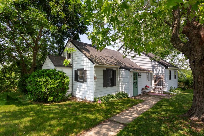 Photo - 10107 IL-120