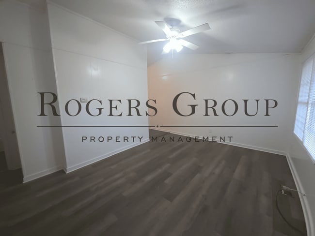 Photo - #450 - 240-242 Crozier St Duplex Unidad 242 Crozier St