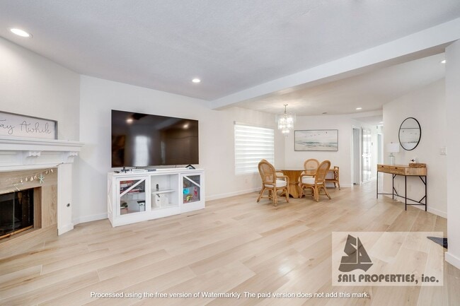 Photo - Gorgeous beach house with ocean view!