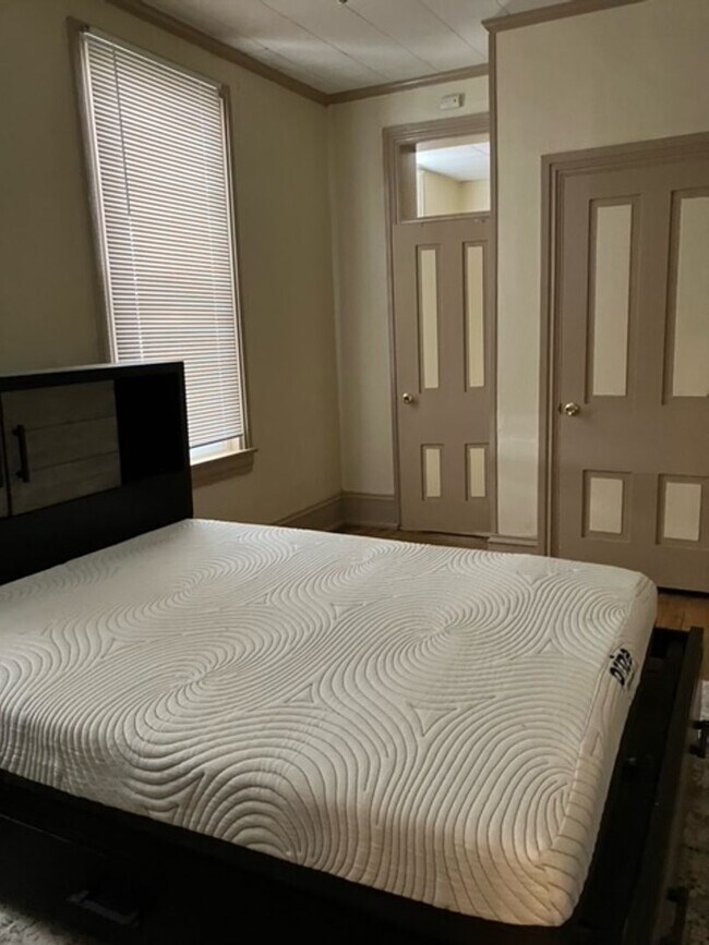 Photo - 806-808 Cumberland St Unidad Apt 1