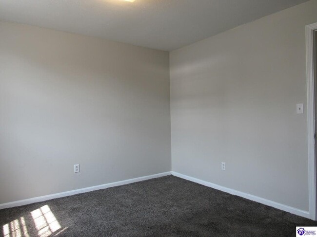 3640 Flaherty Rd Unit 7