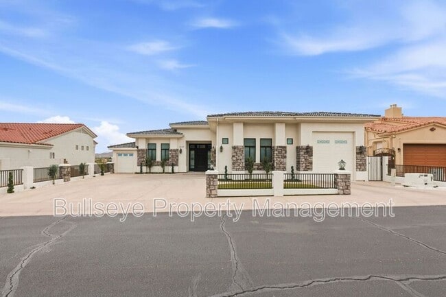 Photo - 1527 E Villa Maria Dr