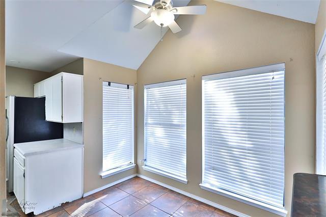 Photo - 4025 Inverrary Dr
