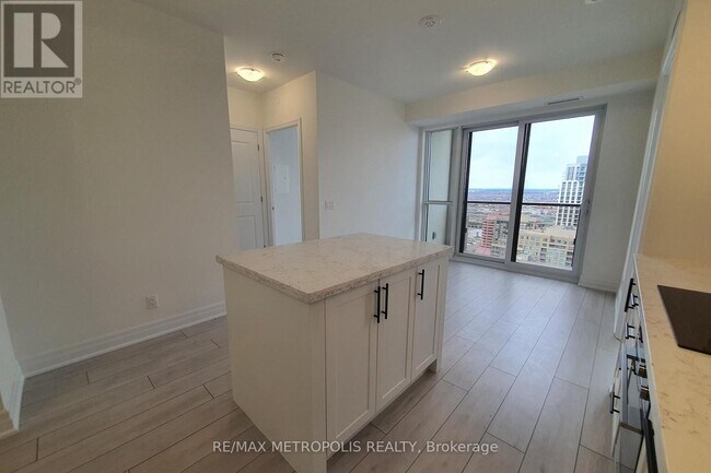 Photo - 30 Elm Dr W Unit 3111