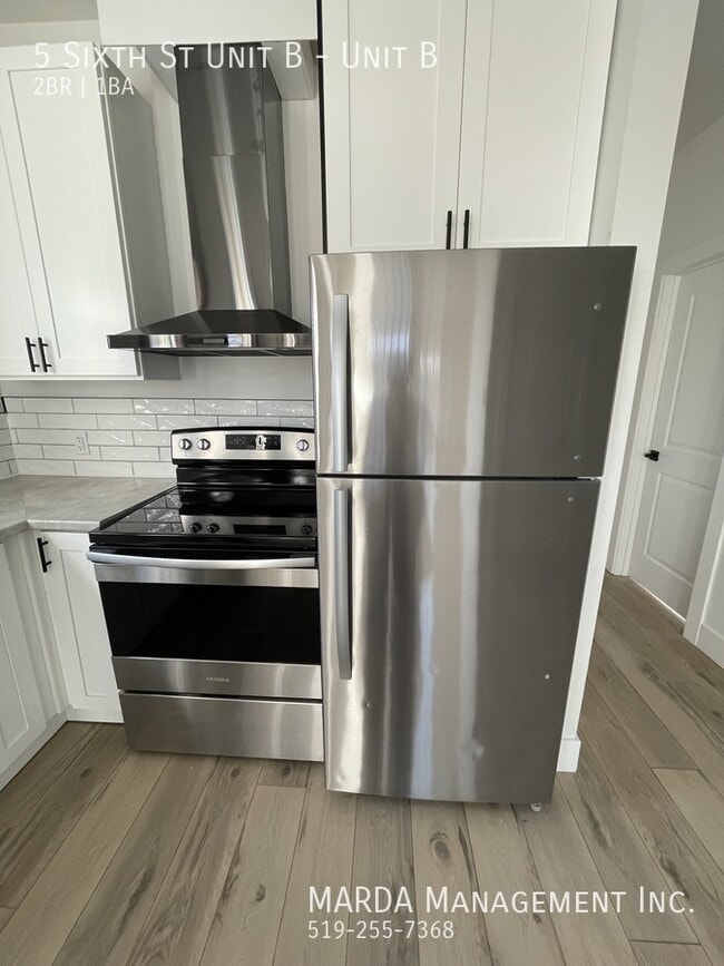 Photo - MODERN 2 BED/1 BATH UNIT IN CHATHAM + HYDRO Unité B