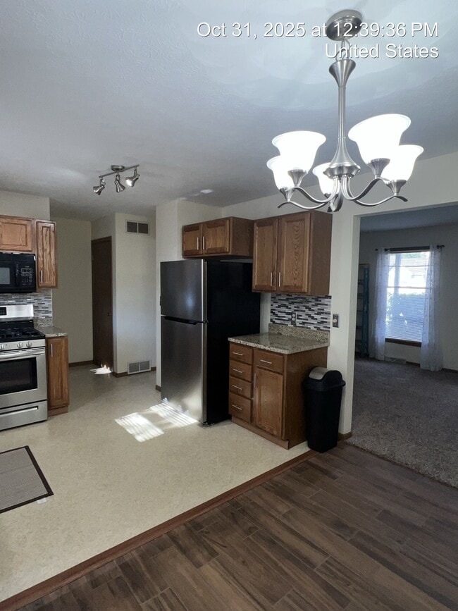 Photo - 5611 Madrid Dr