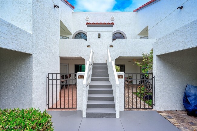 Photo - 565 Beachwalk Cir Unidad T104