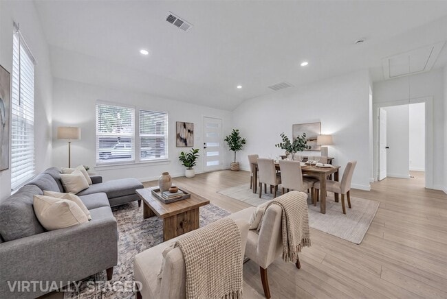 Photo - 601 Pearson Ave