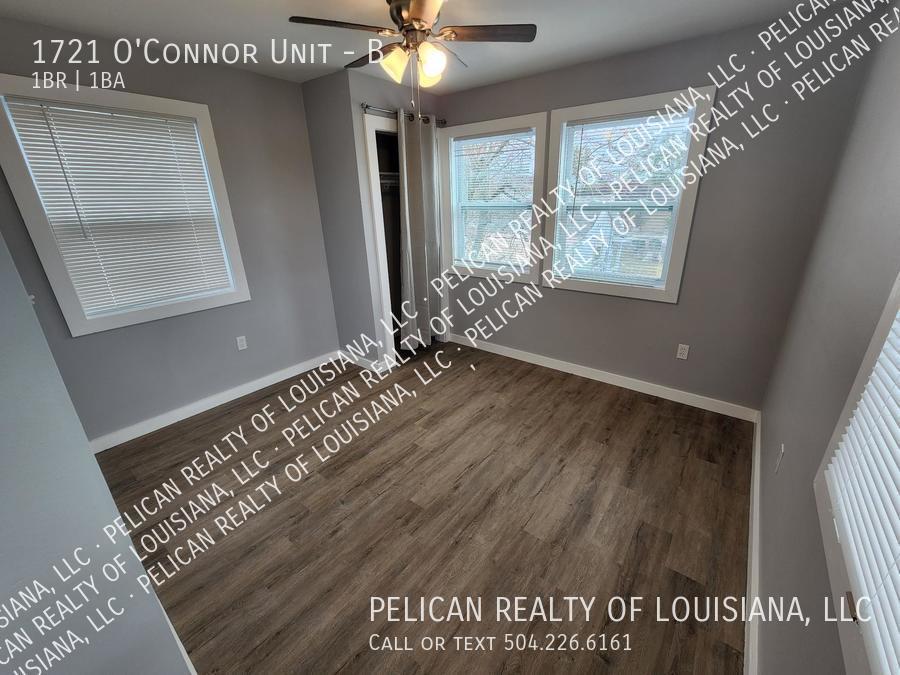 Photo - 1 Bed | 1 Bath | UPSTAIRS APARTMENT in Gre... Unit B