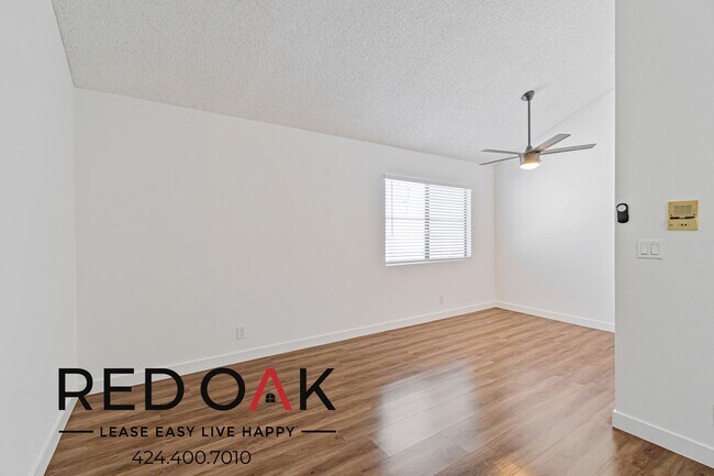 Photo - Beautiful Two Bedroom Two Story Home with ... Unidad 6