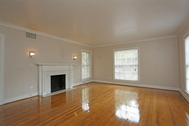 Photo - 5625 Jackson St