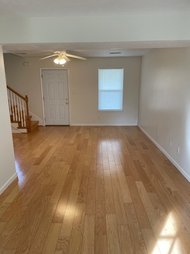 Building Photo - 615 E Park St Unit 615 East Park St Rental