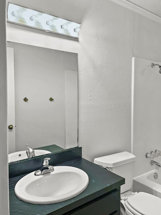 Photo - Great location!