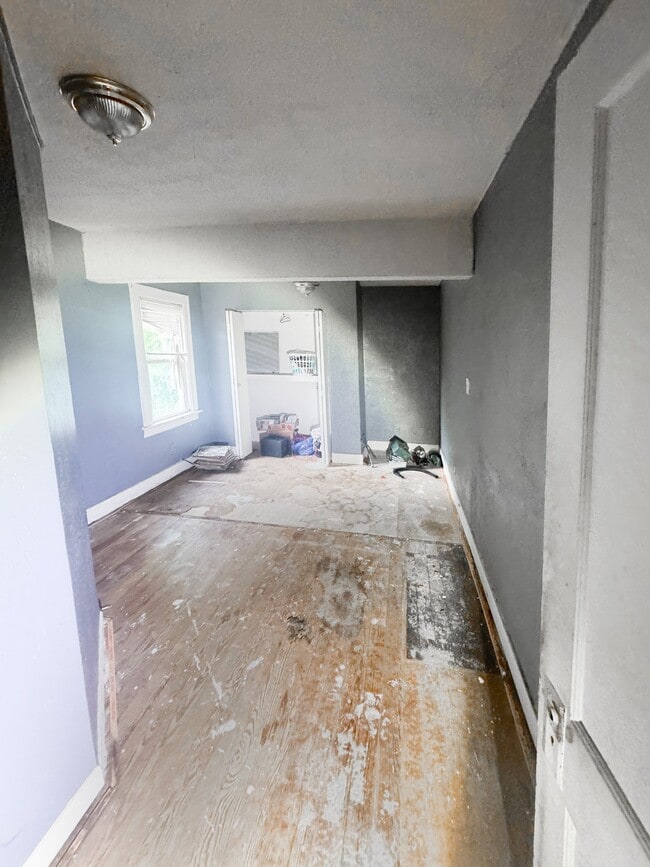 Photo - 612 Neubert Ave