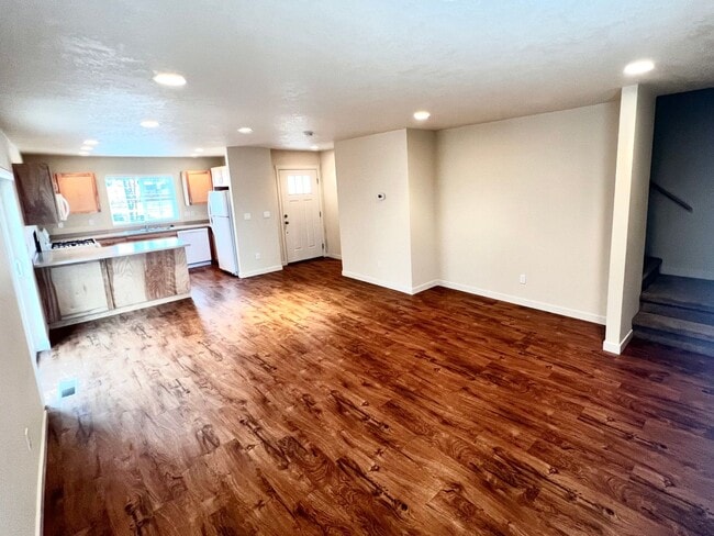 Photo - 796 NE Copperleaf Loop Unit #2