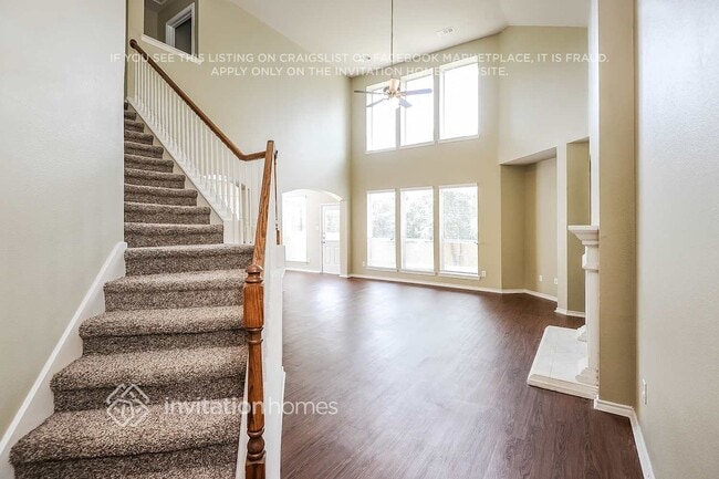 Photo - 5823 Silver Sage Ln