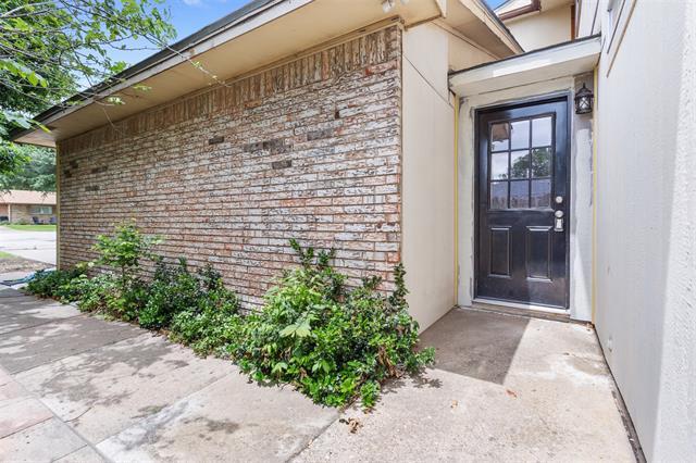 Photo - 2802 Spring Valley Dr