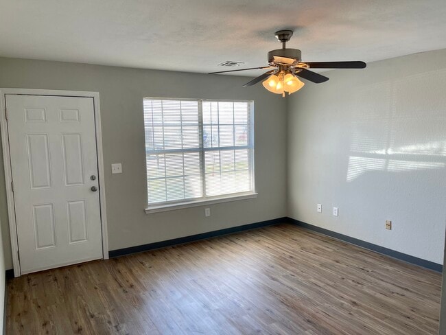 3231 Twin County Unit B