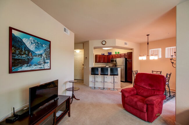 Photo - 2550 E River Rd